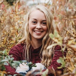 Meet your Posher, Caroline